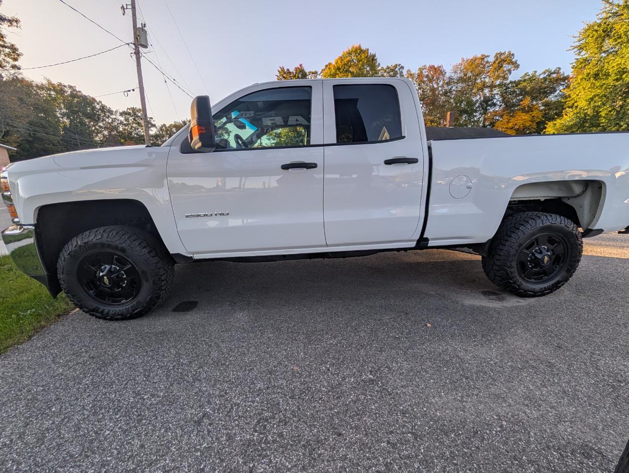 Chevrolet Silverado 2500HD 4WD Double Cab 144.2" Work Truck 2019