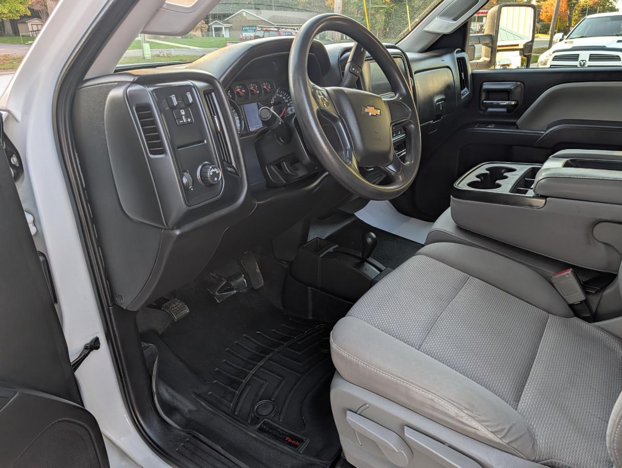 Chevrolet Silverado 2500HD 4WD Double Cab 144.2" Work Truck 2019