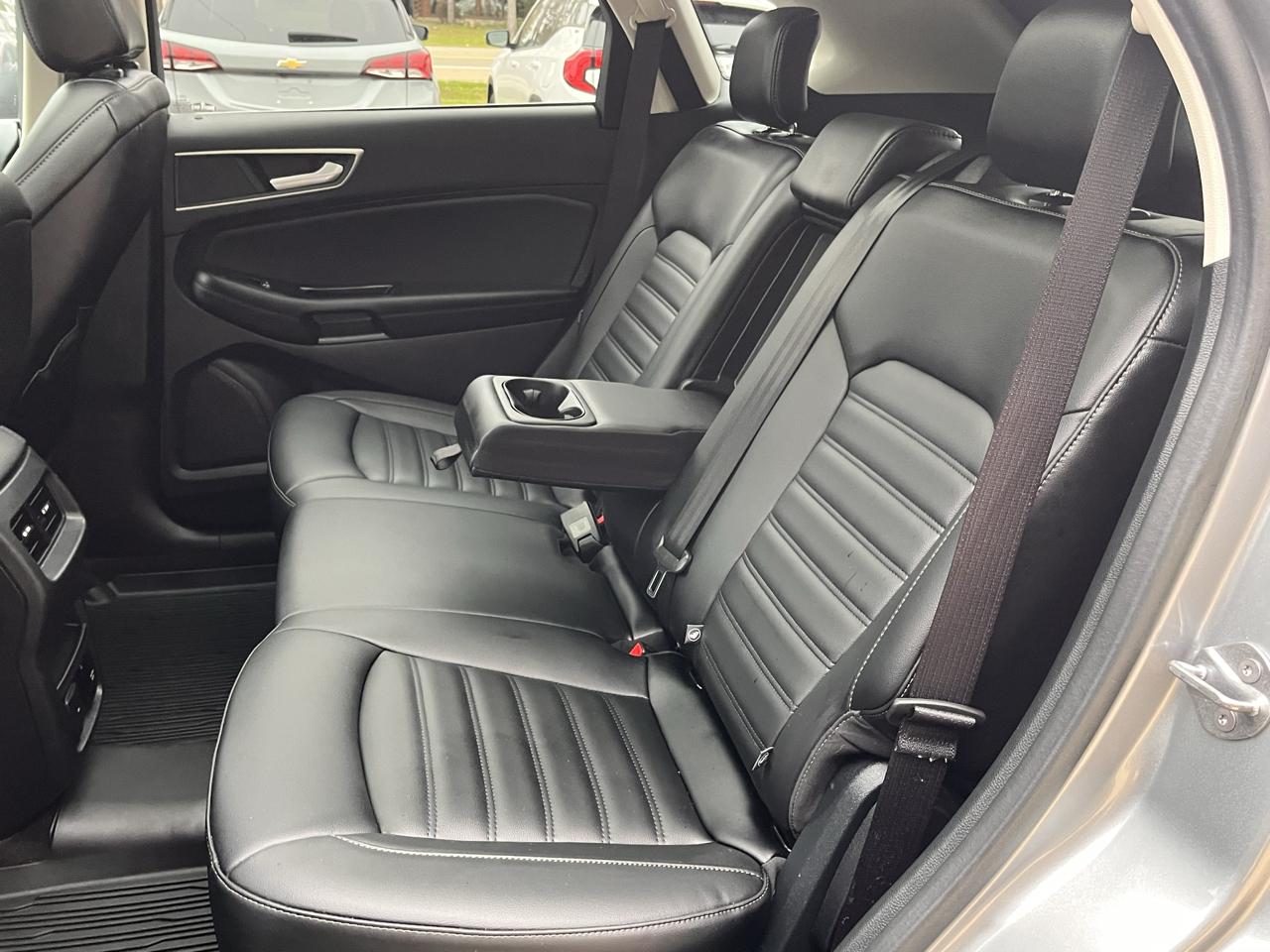 Ford Edge SEL 4D SUV AWD 2020