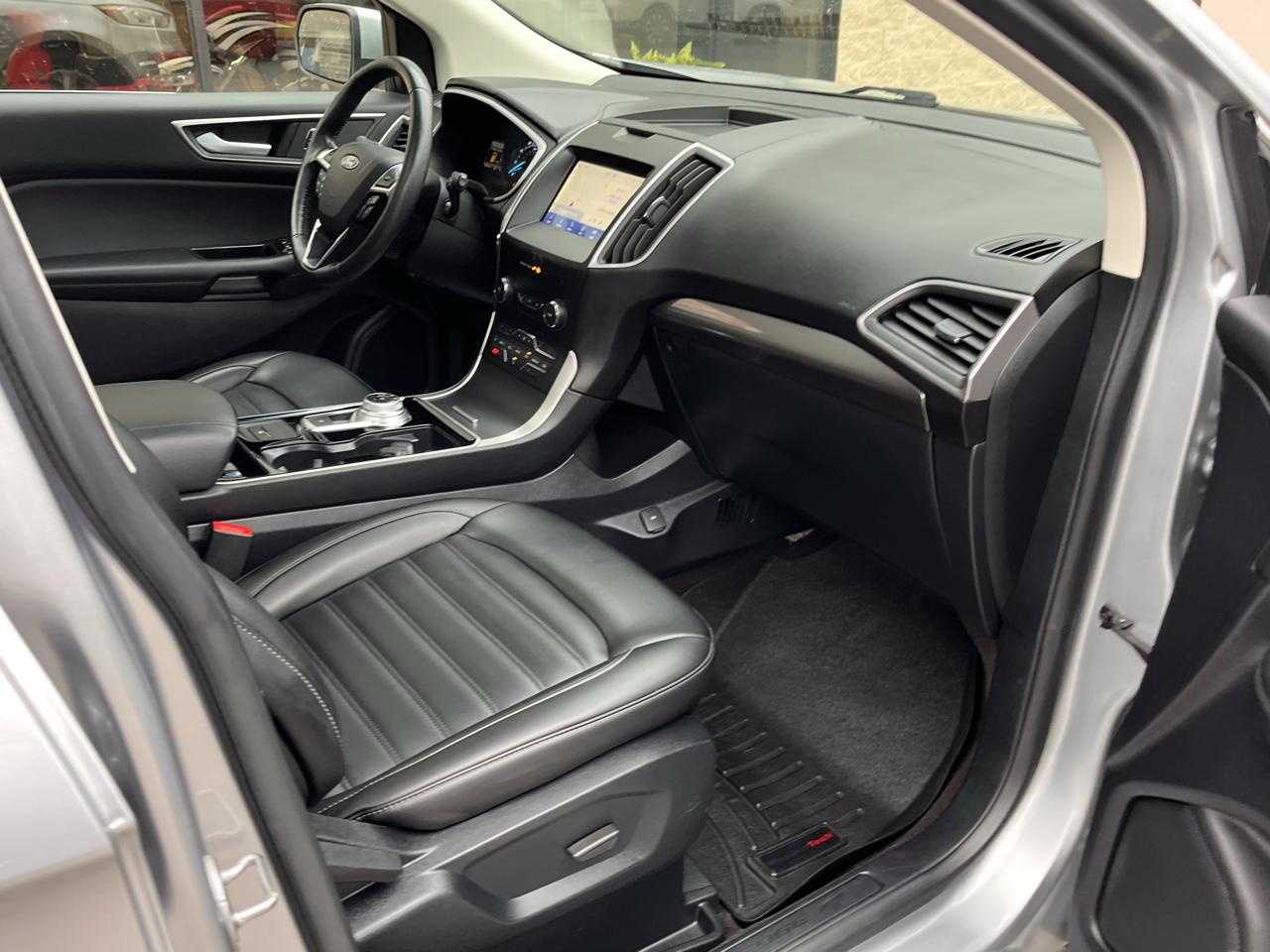 Ford Edge SEL 4D SUV AWD 2020