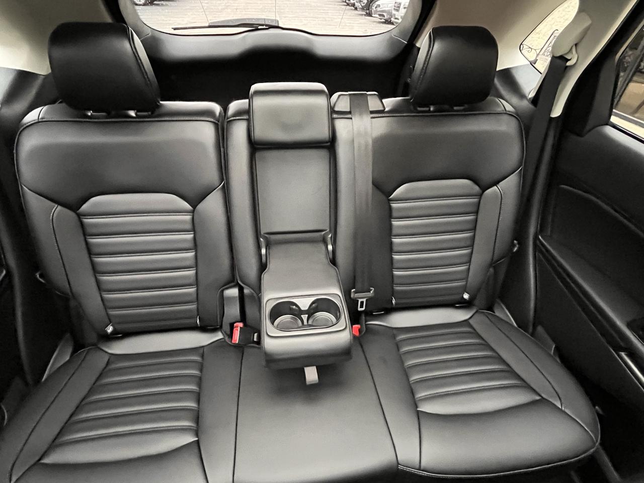 Ford Edge SEL 4D SUV AWD 2020