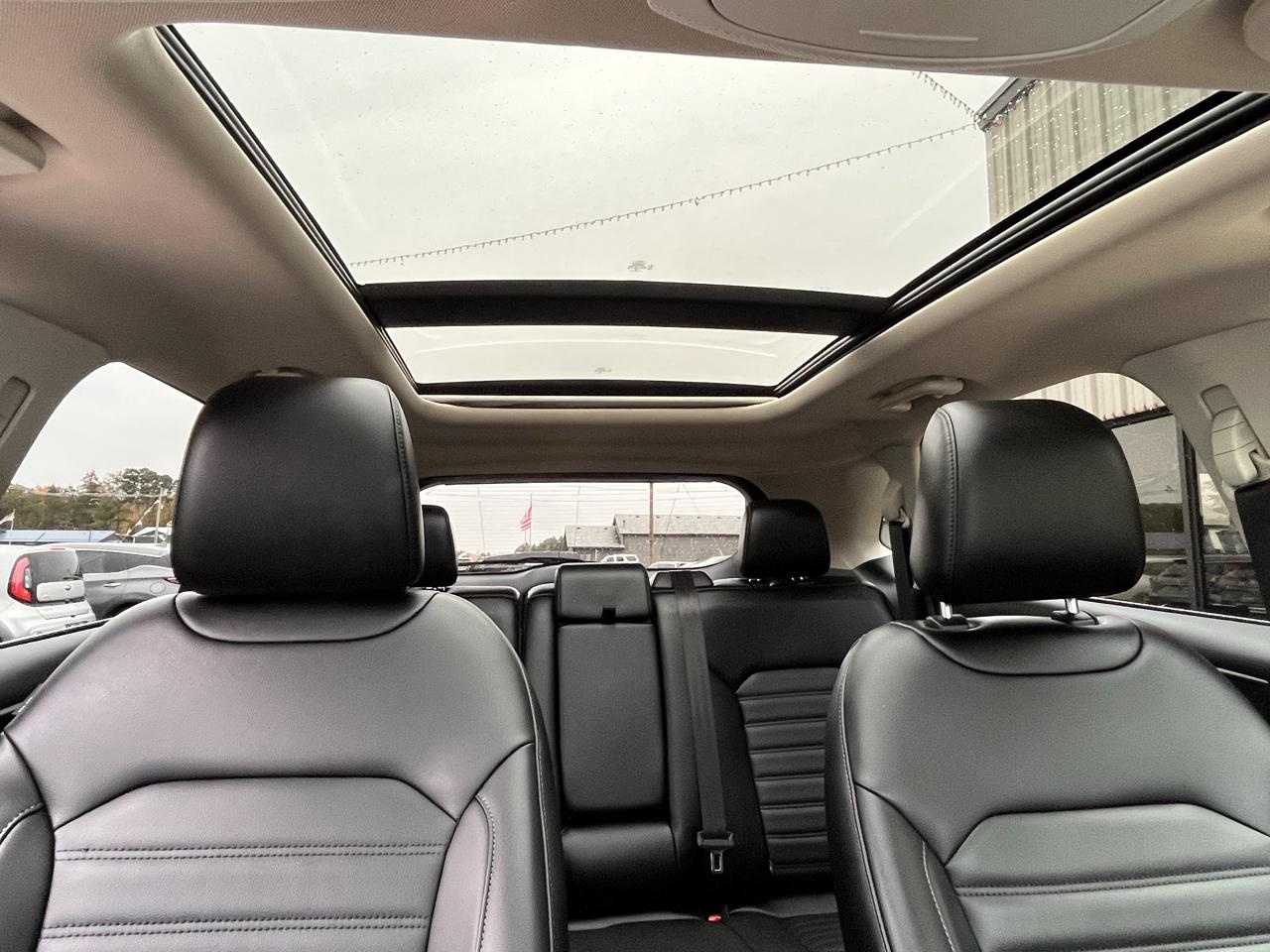 Ford Edge SEL 4D SUV AWD 2020