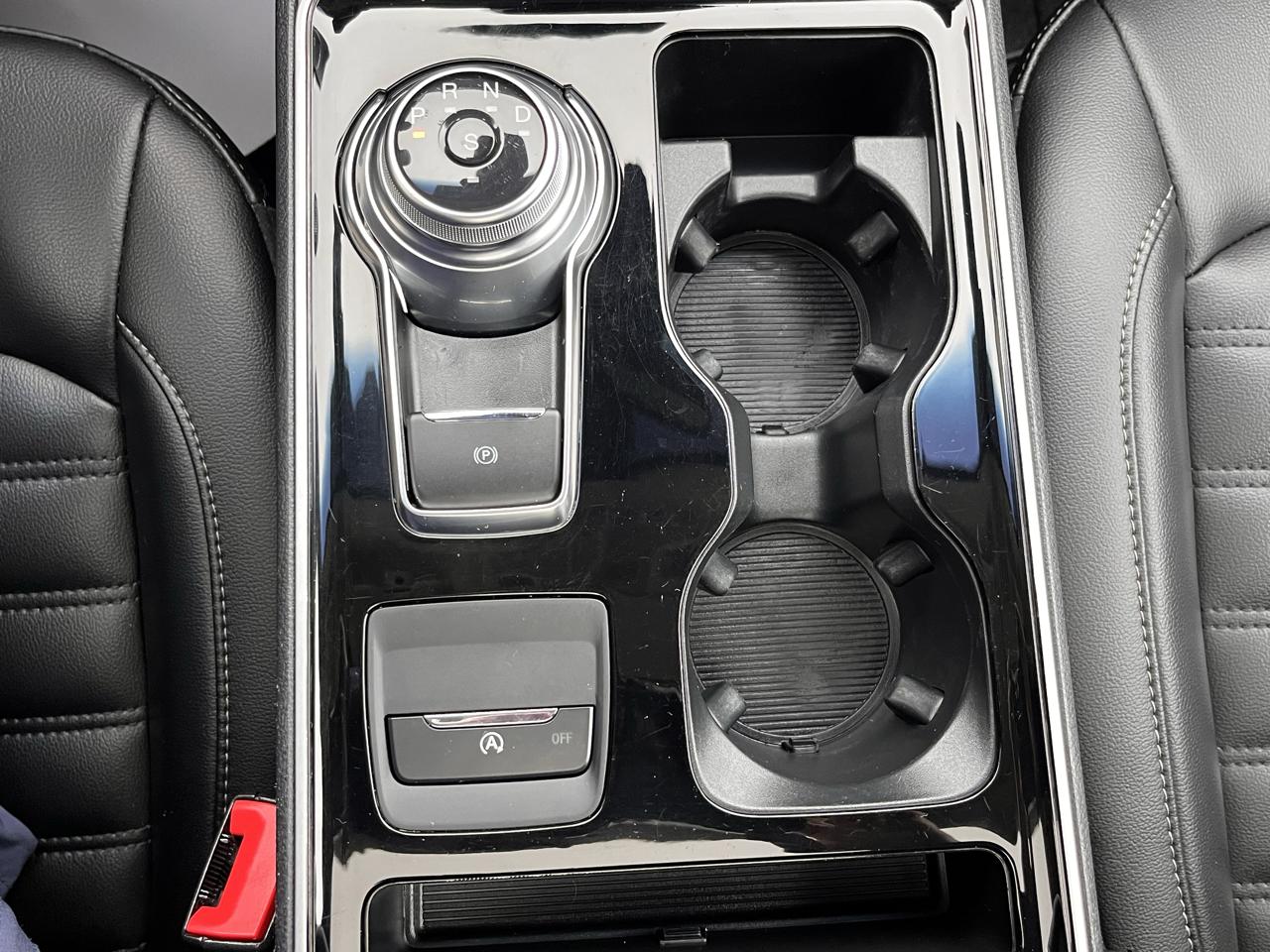 Ford Edge SEL 4D SUV AWD 2020
