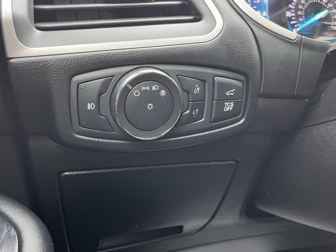 Ford Edge SEL 4D SUV AWD 2020