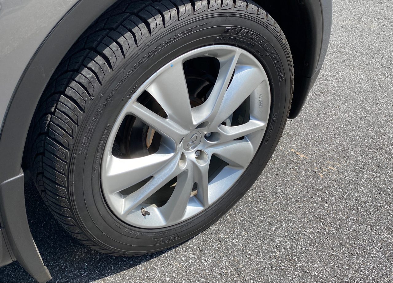 Infiniti QX70 RWD 4dr 2015