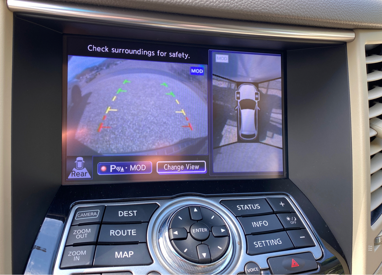 Infiniti QX70 RWD 4dr 2015