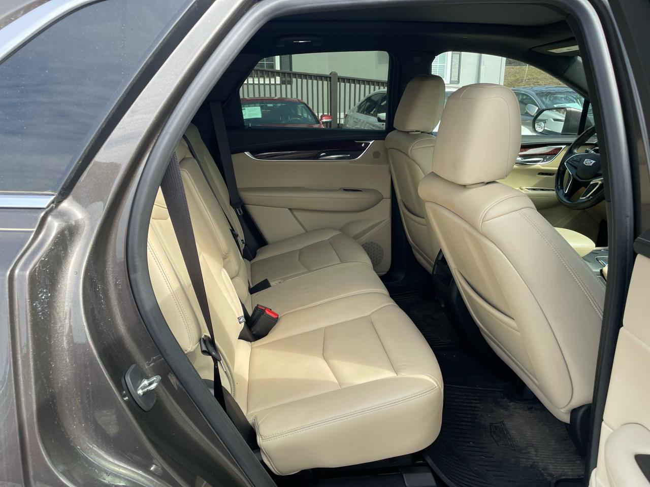 Cadillac XT5 FWD 4dr Luxury 2019