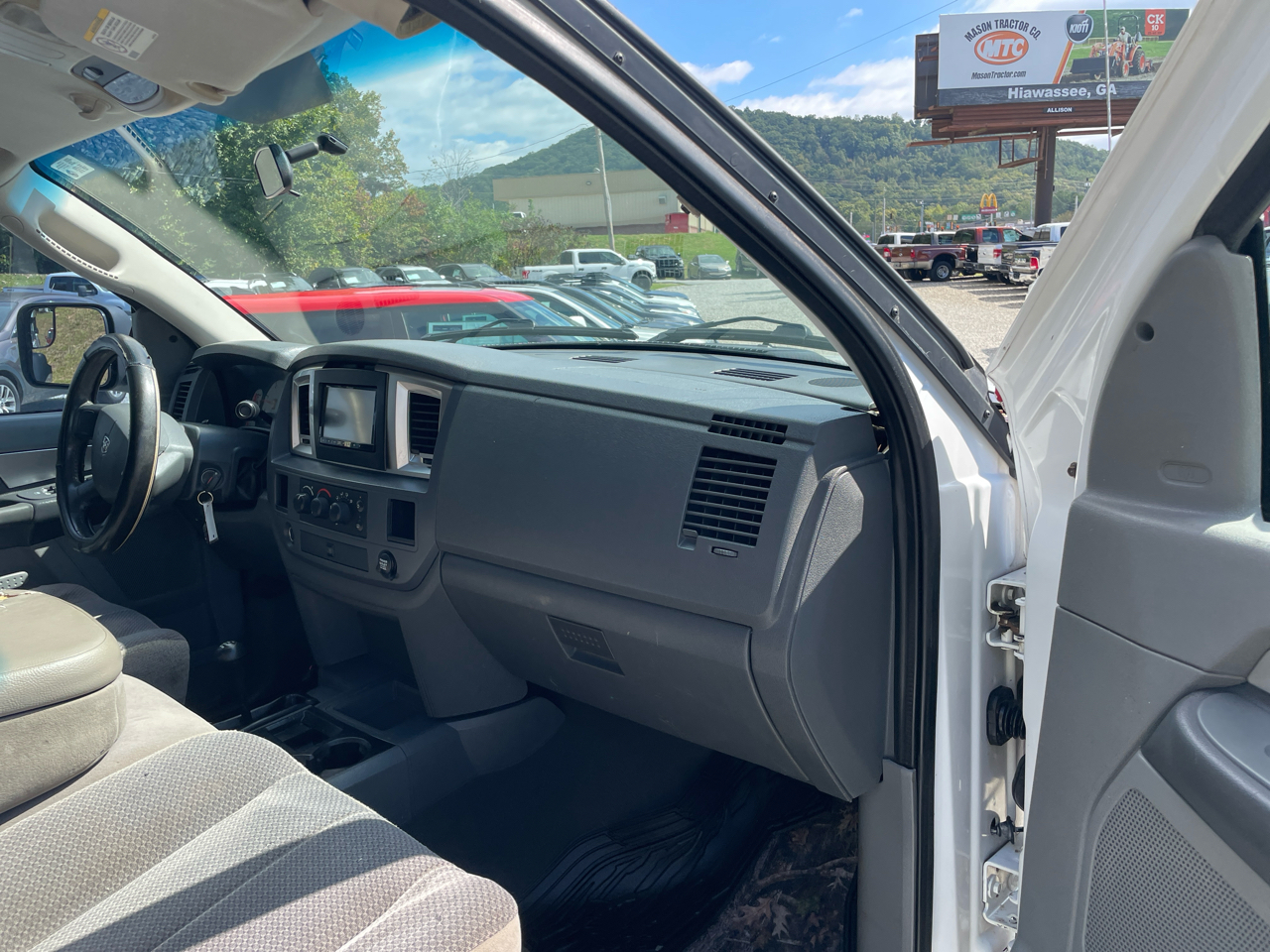 Dodge Ram 2500 4WD Quad Cab 140.5" SLT 2007 Dodge Ram 2500 4WD Quad Cab 140.5" SLT 2007