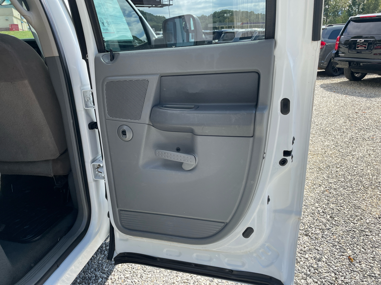 Dodge Ram 2500 4WD Quad Cab 140.5" SLT 2007 Dodge Ram 2500 4WD Quad Cab 140.5" SLT 2007