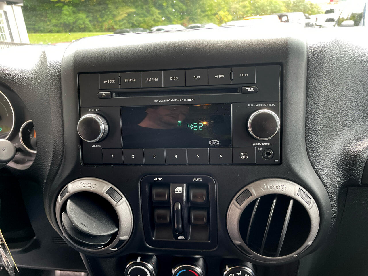 Jeep Wrangler Unlimited Sport 4x4 2017 Jeep Wrangler Unlimited Sport 4x4 2017