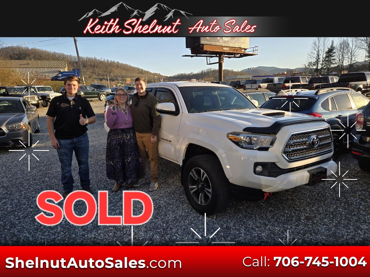 2017 Toyota Tacoma TRD Sport's photo