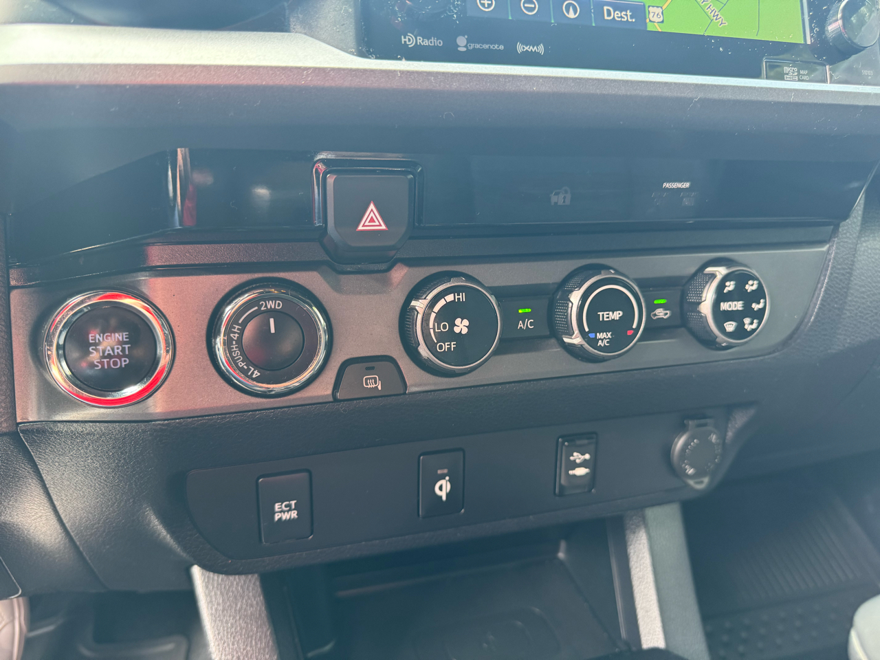 Toyota Tacoma 4WD Double Cab V6 AT TRD Off Road (Natl) 2017 Toyota Tacoma 4WD Double Cab V6 AT TRD Off Road (Natl) 2017