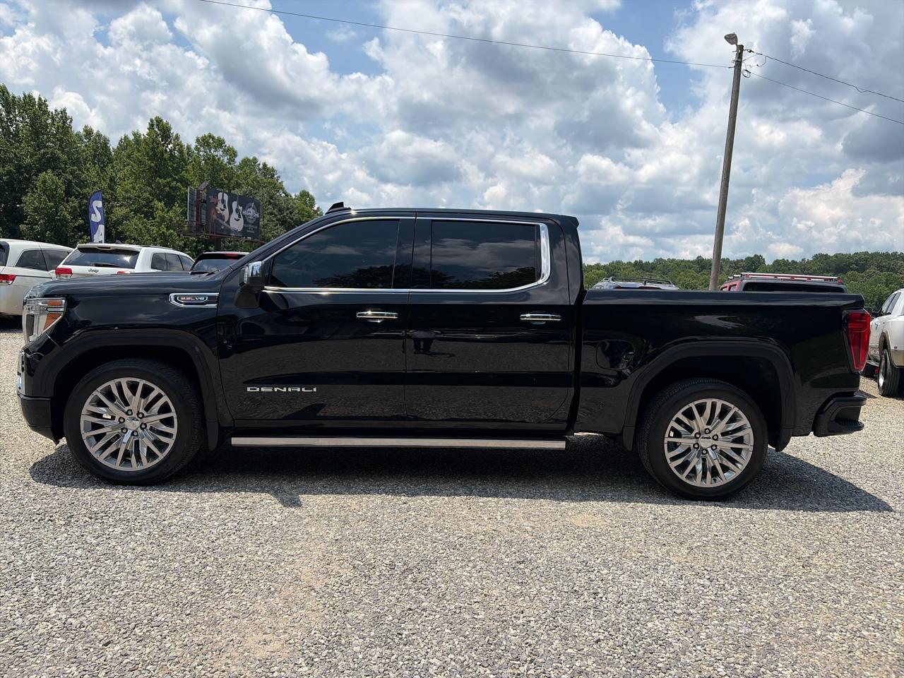 GMC Sierra 1500 4WD Crew Cab 147" Denali 2019