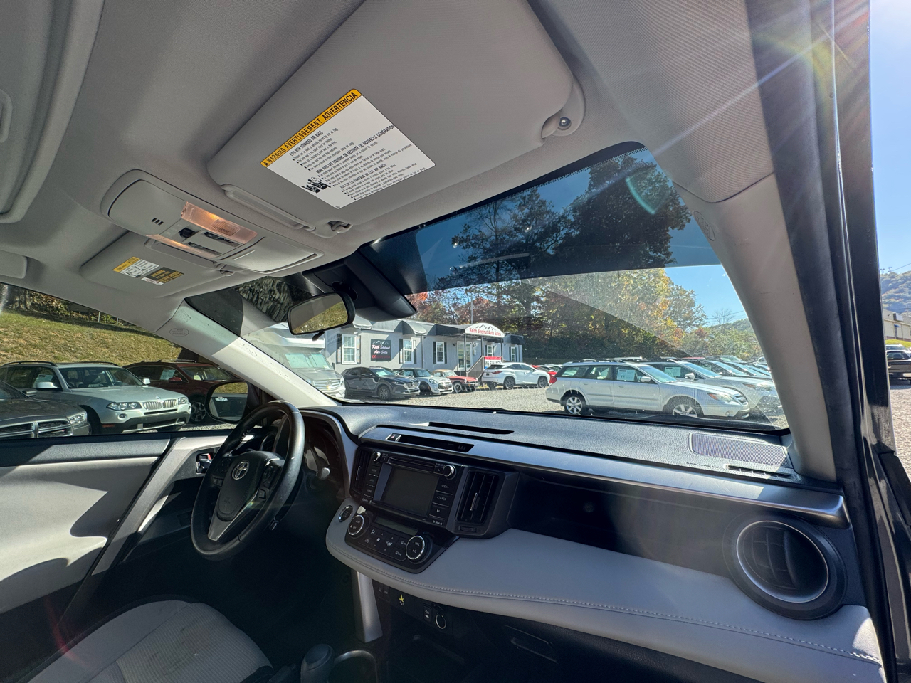 Toyota RAV4 Adventure FWD (Natl) 2018 Toyota RAV4 Adventure FWD (Natl) 2018