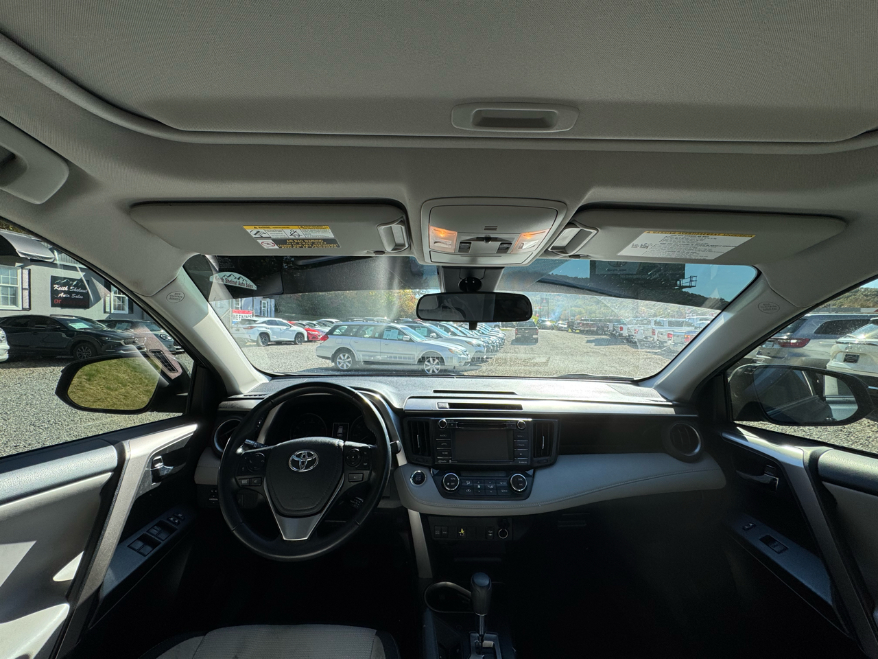 Toyota RAV4 Adventure FWD (Natl) 2018 Toyota RAV4 Adventure FWD (Natl) 2018
