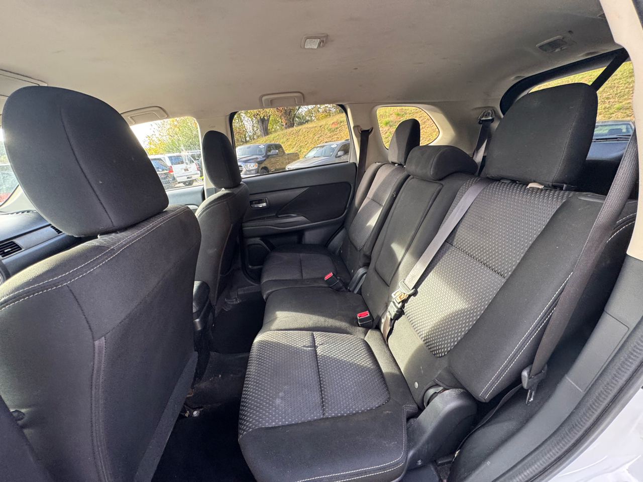 Mitsubishi Outlander AWC 4dr SEL 2016 Mitsubishi Outlander AWC 4dr SEL 2016