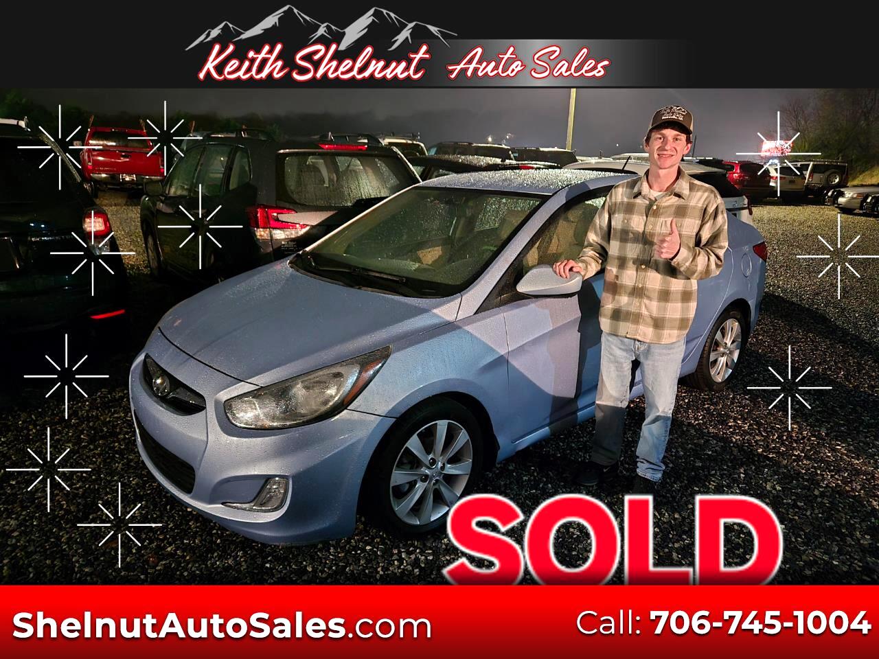 2013 Hyundai Accent GLS's photo