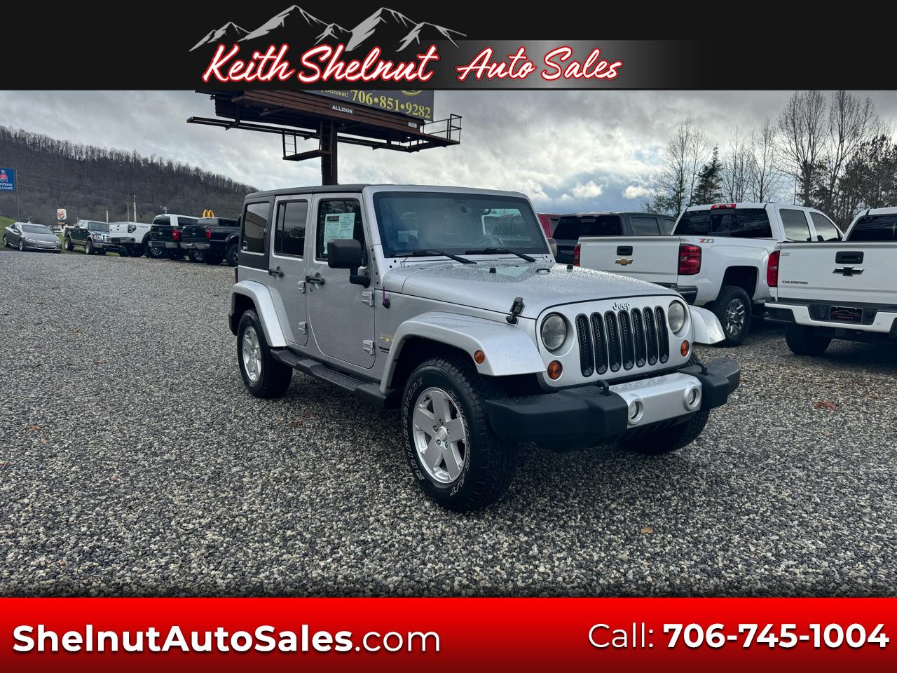 2011 Jeep Wrangler Unlimited 4WD 4dr Sahara
