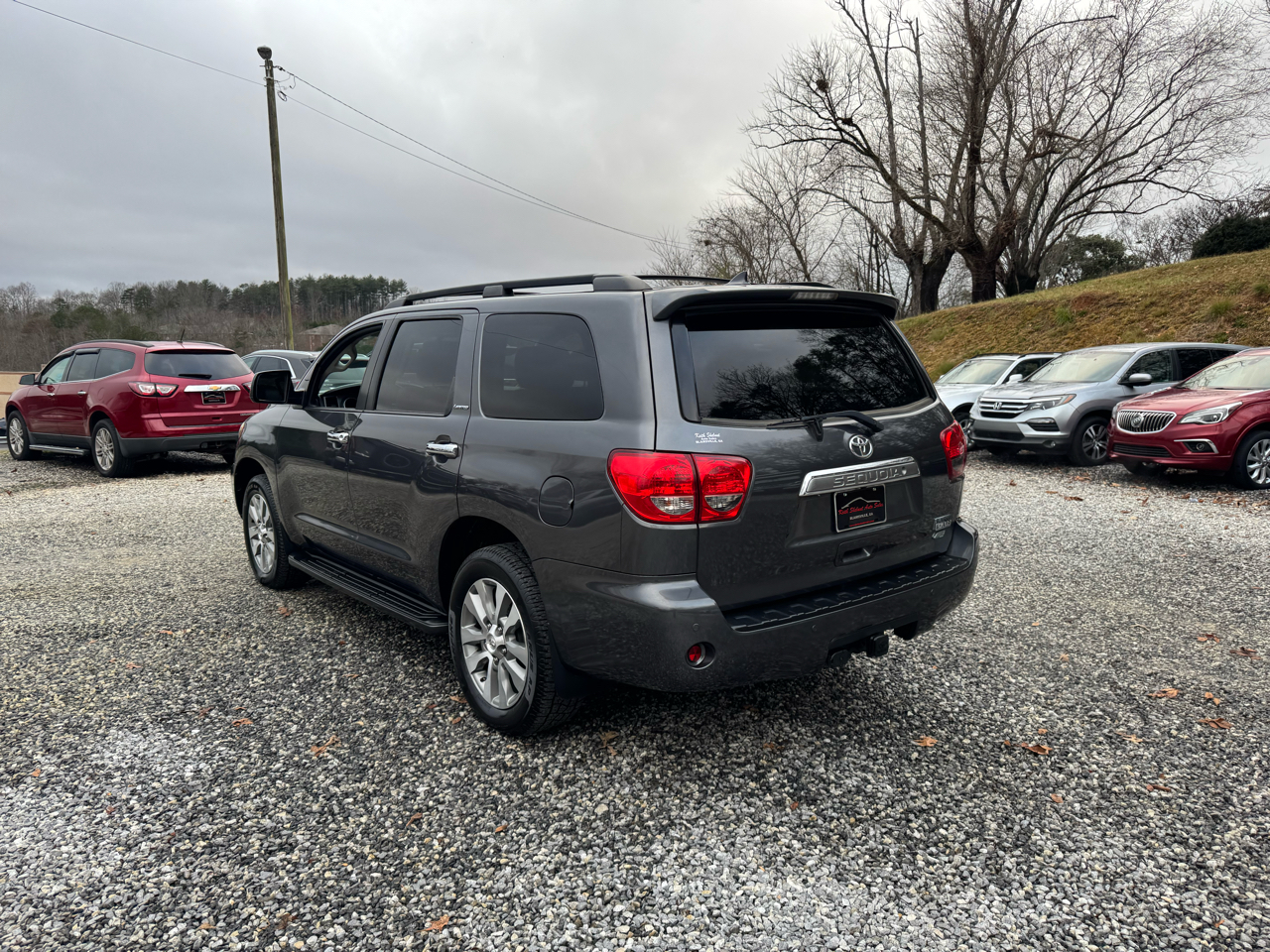 Toyota Sequoia 4WD 5.7L FFV Limited (Natl) 2016