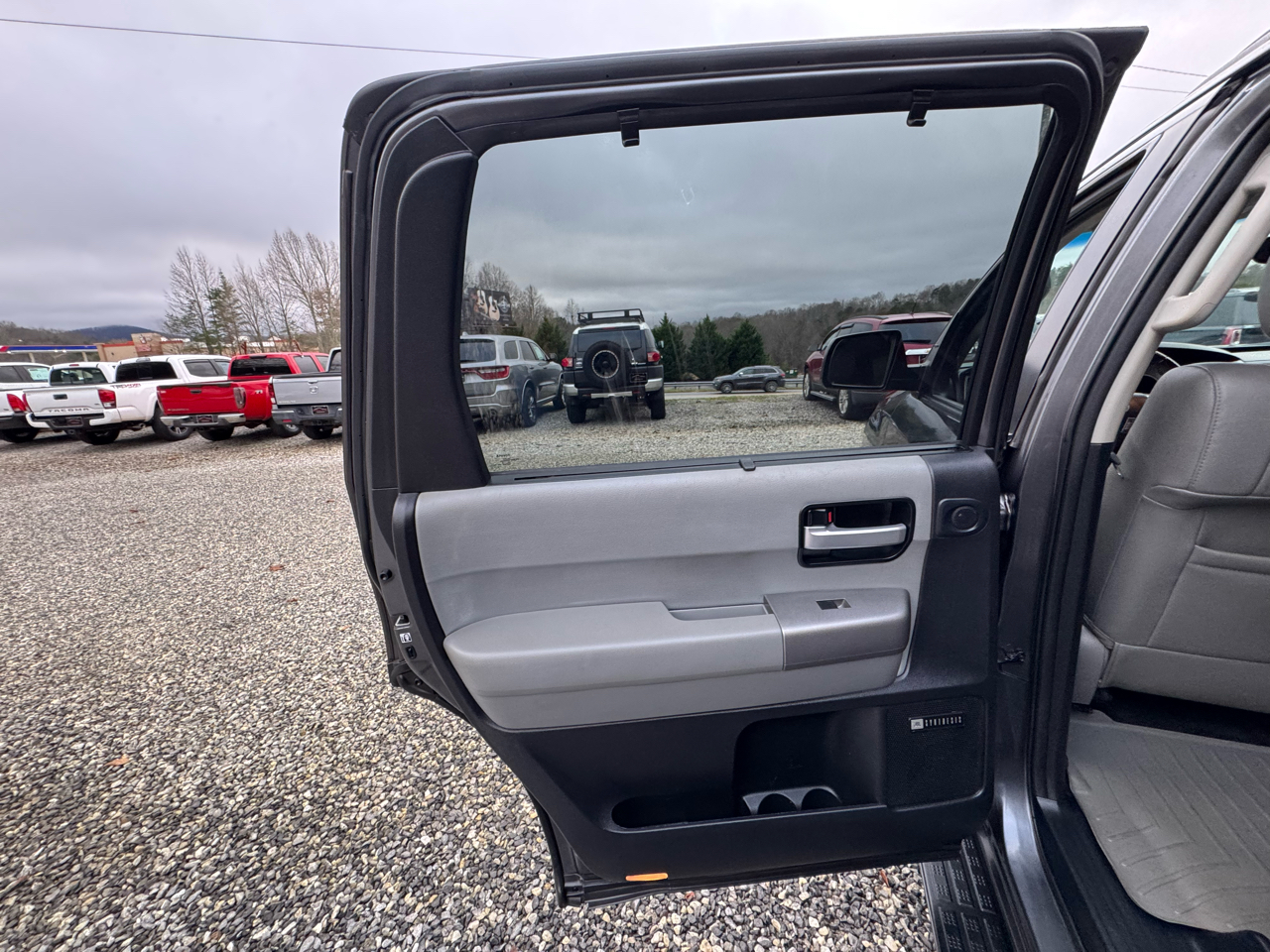 Toyota Sequoia 4WD 5.7L FFV Limited (Natl) 2016