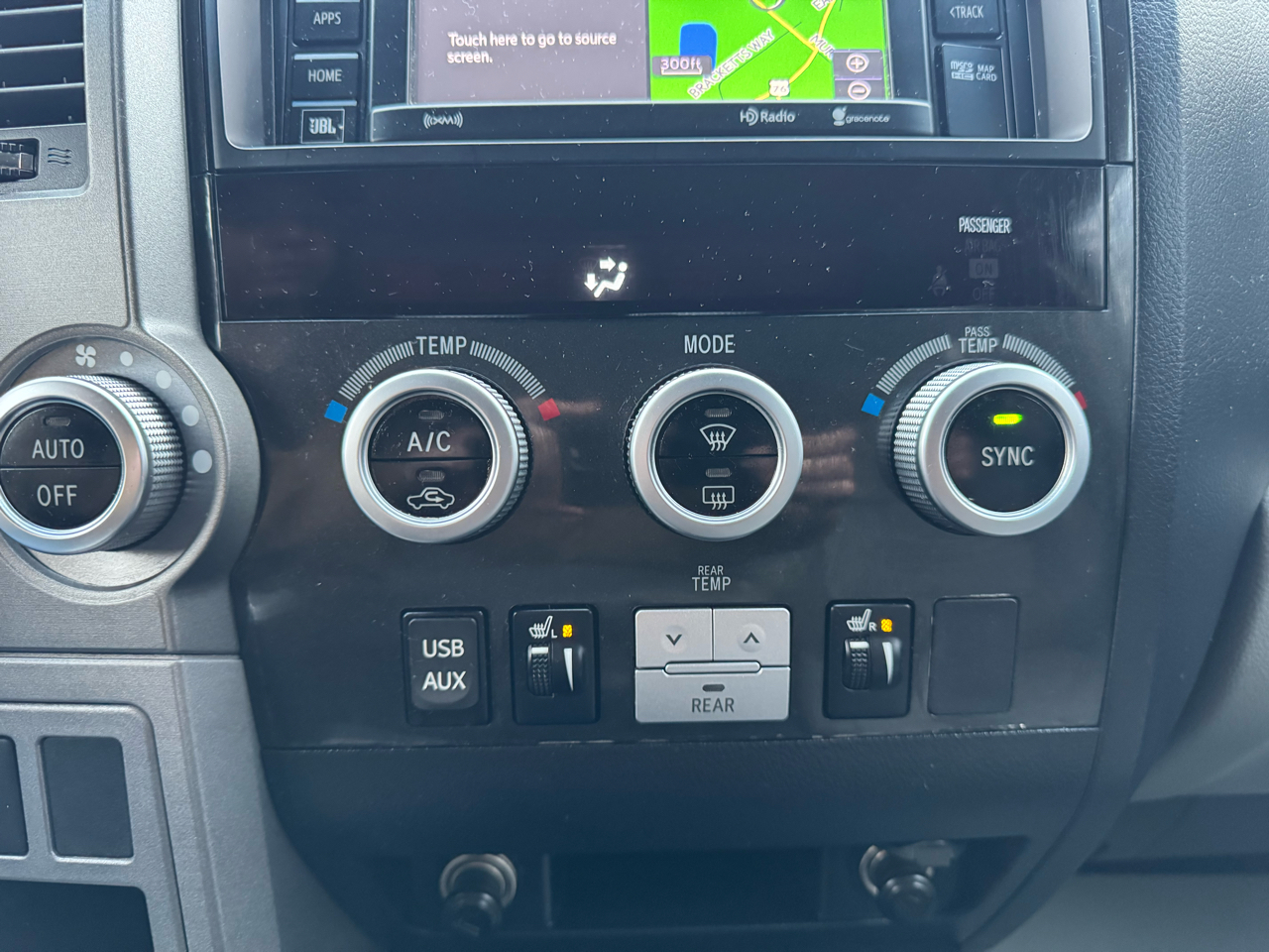 Toyota Sequoia 4WD 5.7L FFV Limited (Natl) 2016