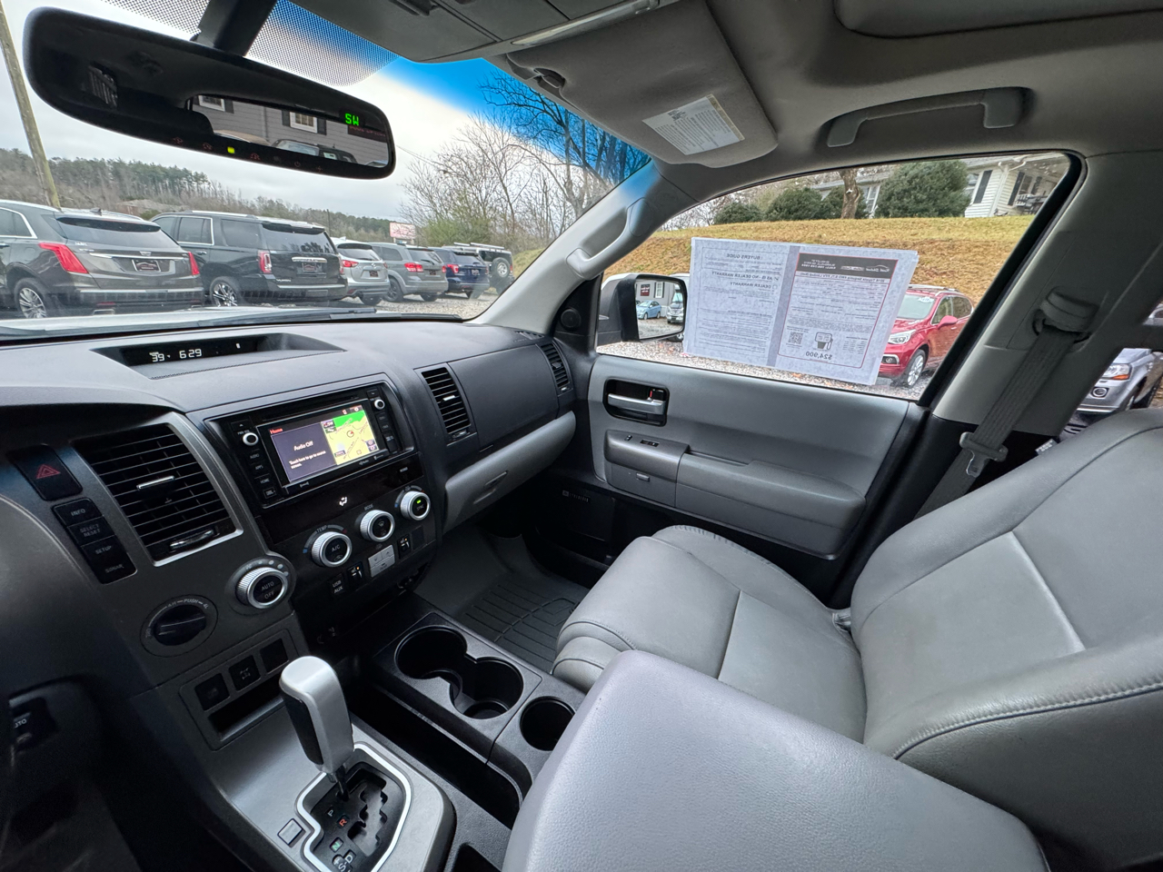 Toyota Sequoia 4WD 5.7L FFV Limited (Natl) 2016