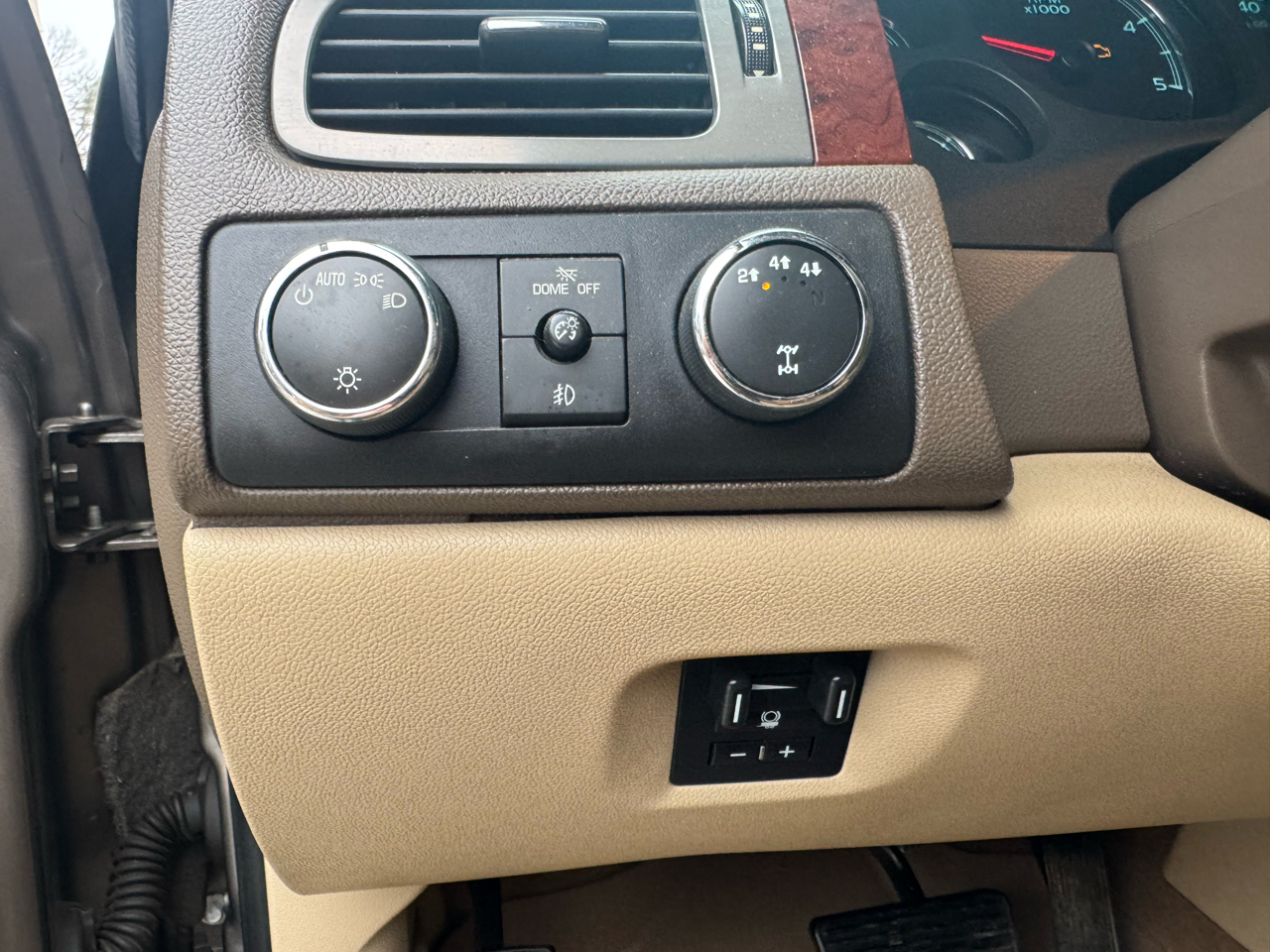 GMC Sierra 2500HD 4WD Crew Cab 153.7" SLT 2012