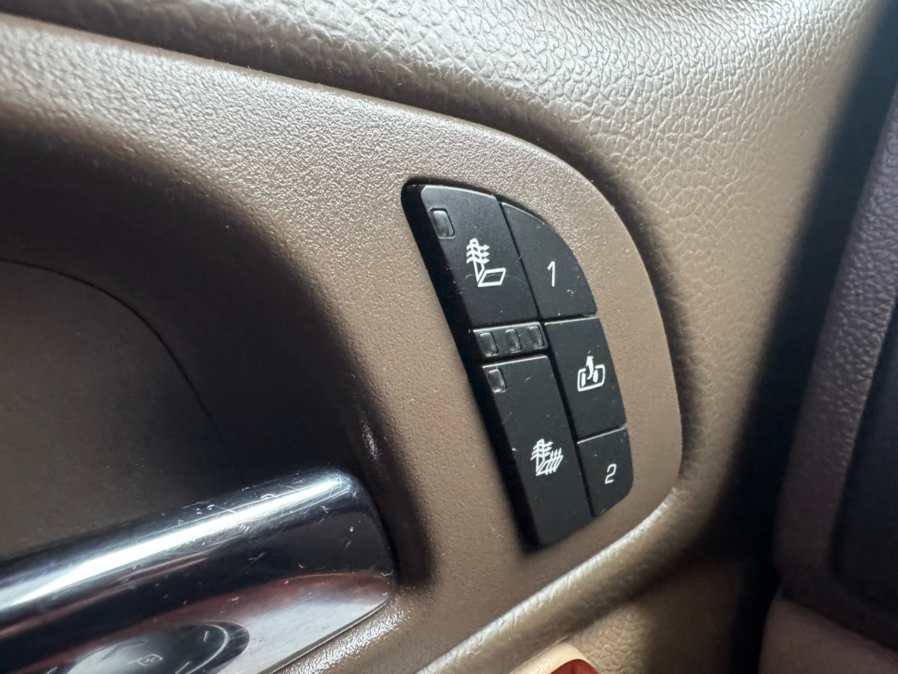 GMC Sierra 2500HD 4WD Crew Cab 153.7" SLT 2012