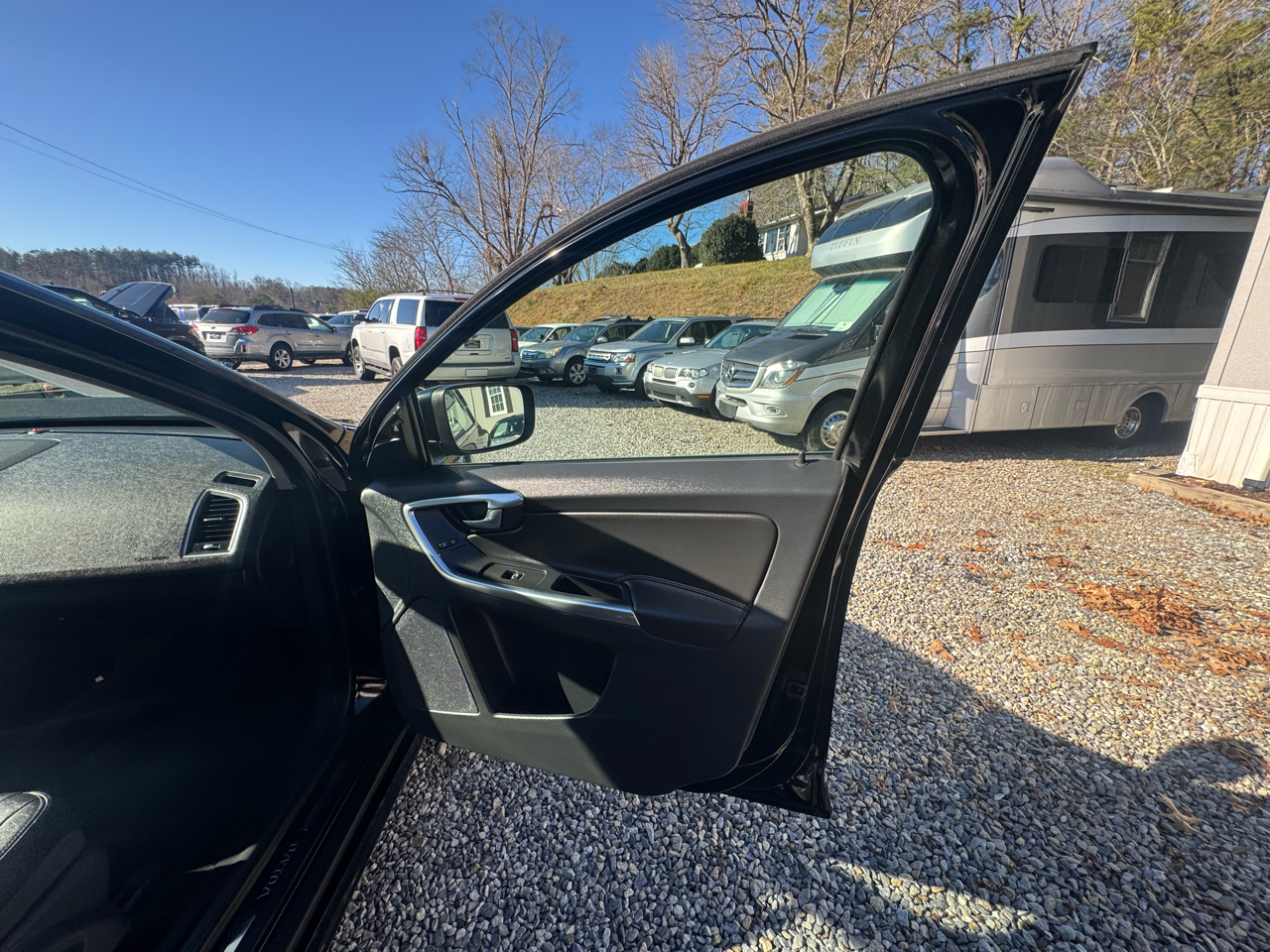 Volvo XC60 FWD 4dr T5 Drive-E Platinum 2016