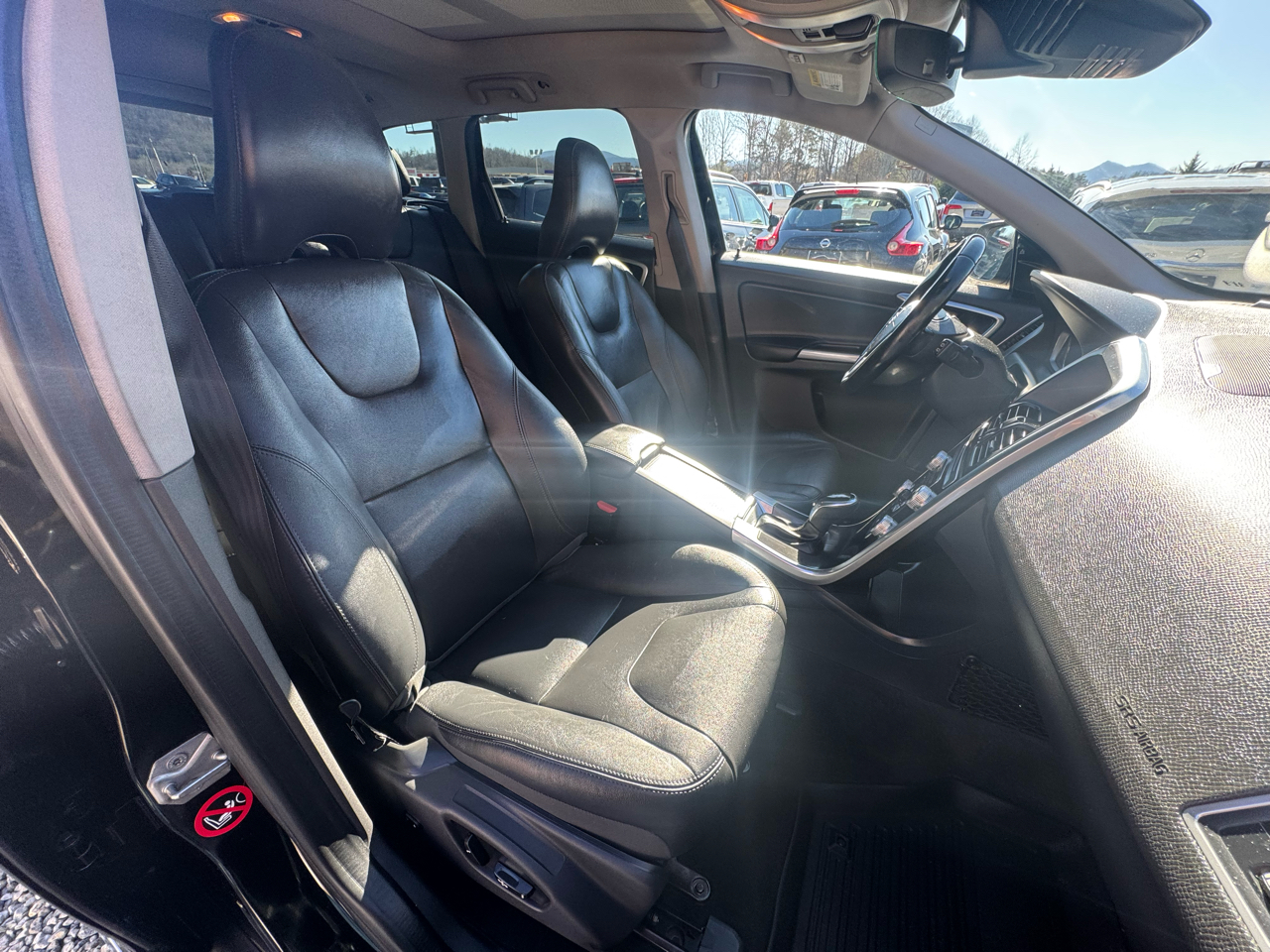 Volvo XC60 FWD 4dr T5 Drive-E Platinum 2016