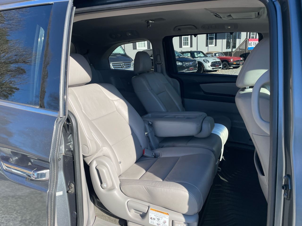 Honda Odyssey 5dr Touring 2011