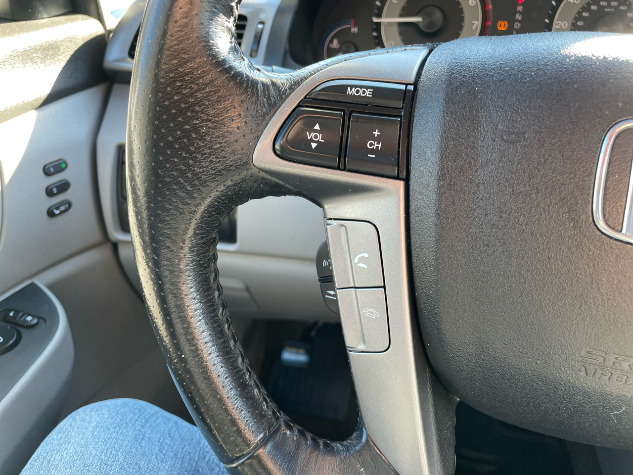 Honda Odyssey 5dr Touring 2011