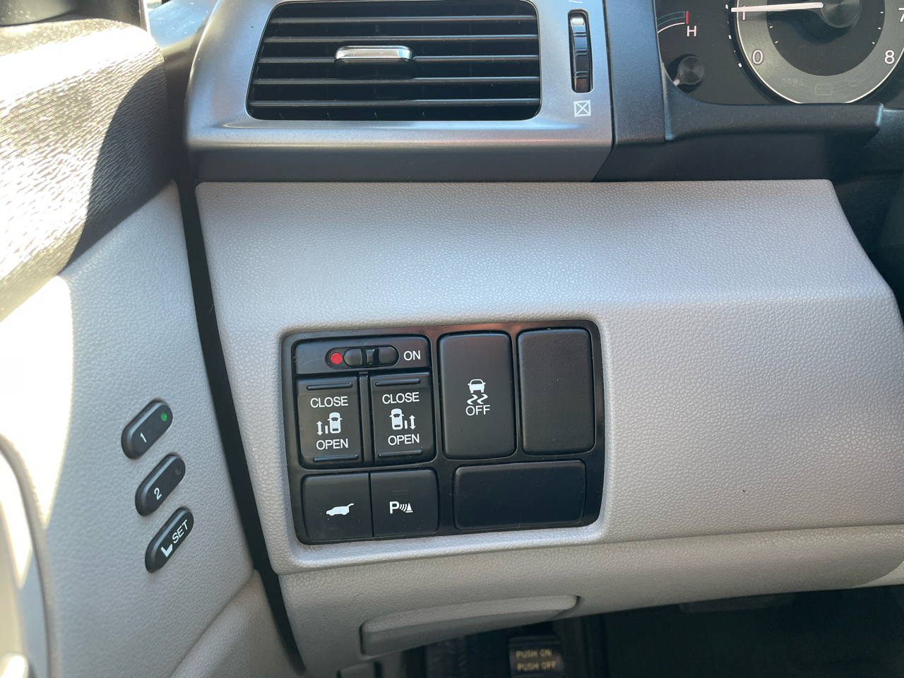 Honda Odyssey 5dr Touring 2011