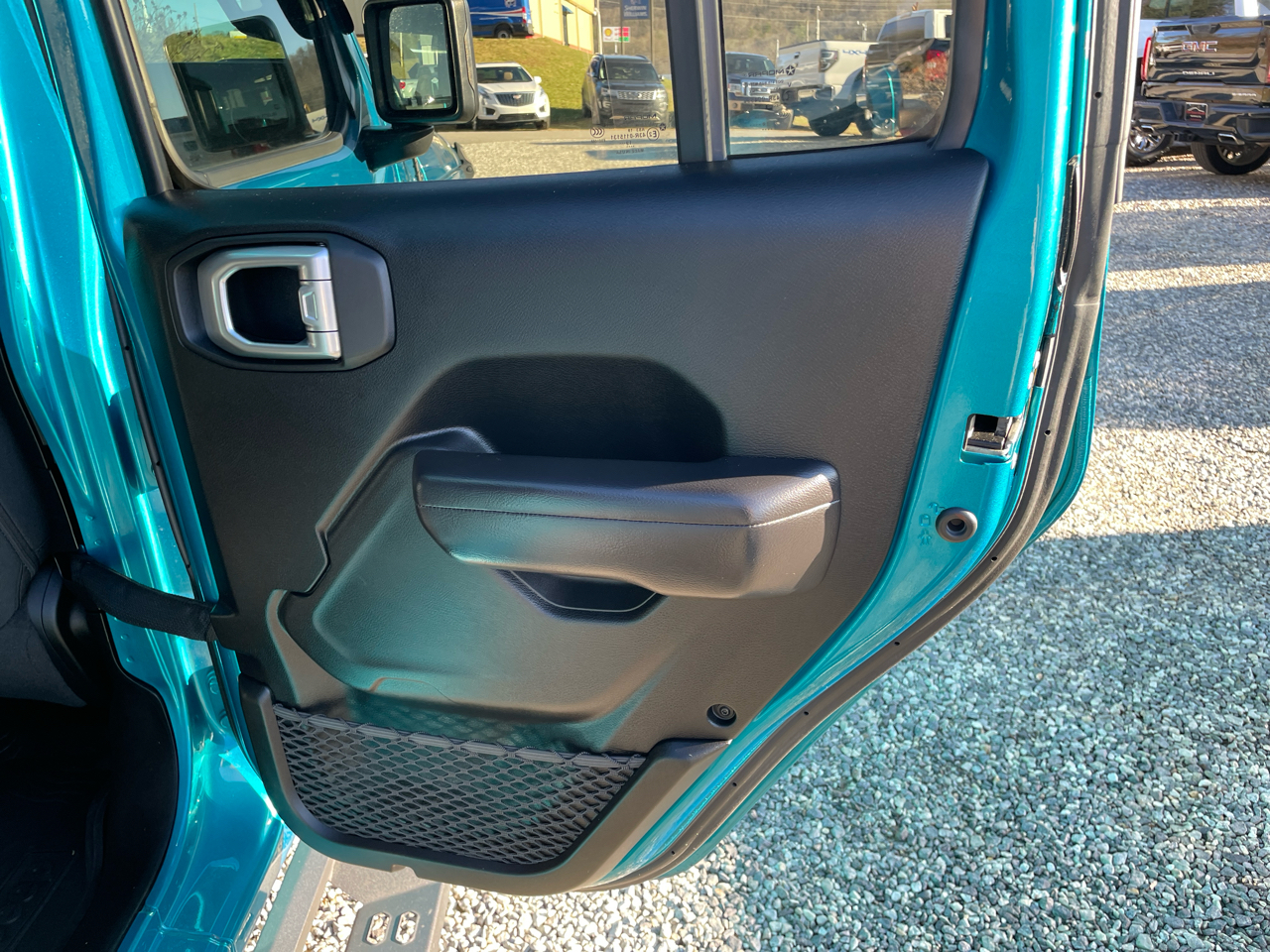 Jeep Wrangler Unlimited Willys 4x4 2020