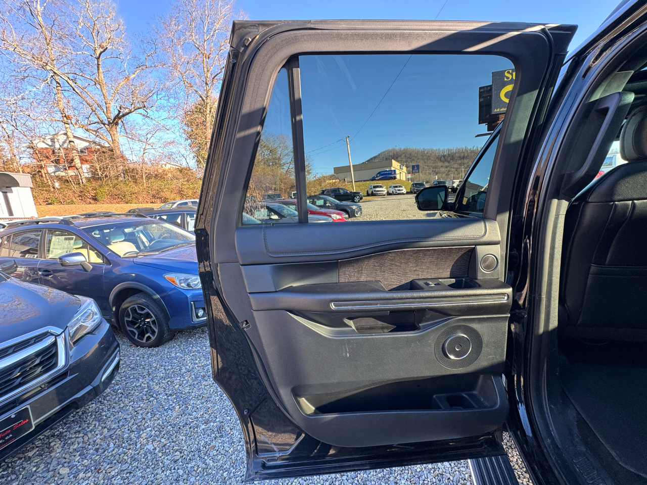 Ford Expedition Max Limited 4D SUV RWD 2018