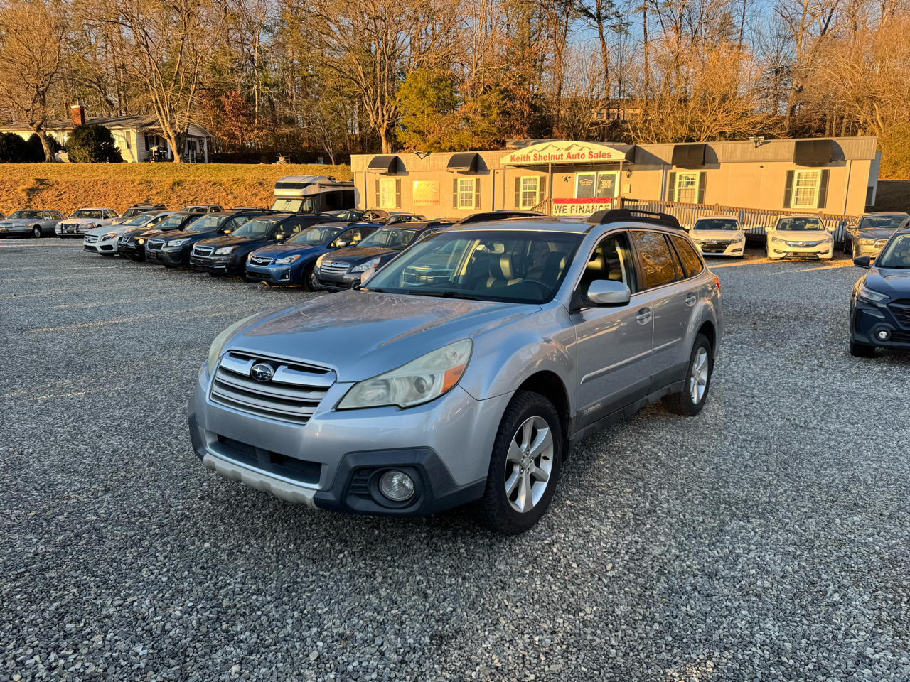 Subaru Outback 4dr Wgn H4 Auto 2.5i Limited 2014