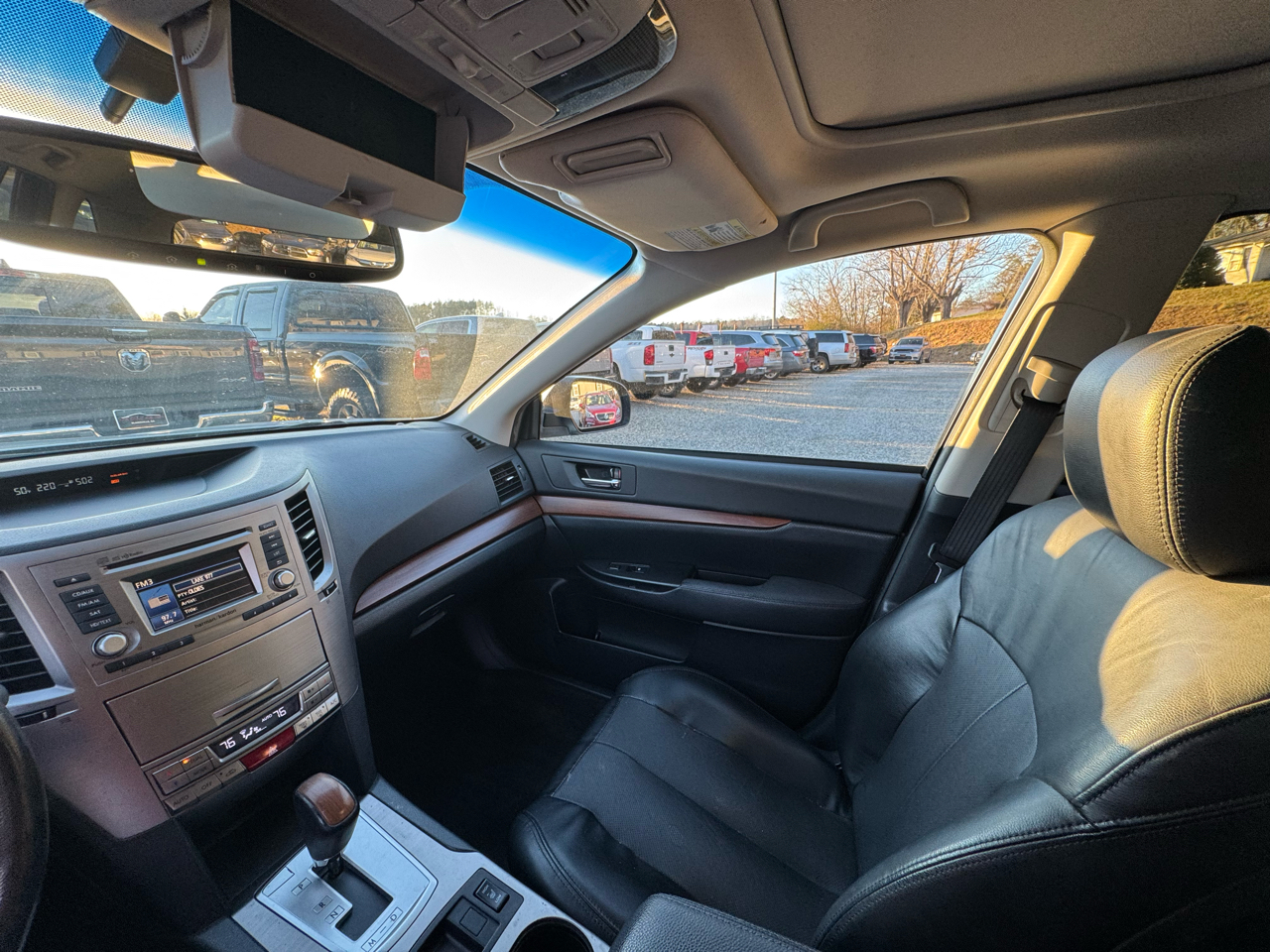 Subaru Outback 4dr Wgn H4 Auto 2.5i Limited 2014