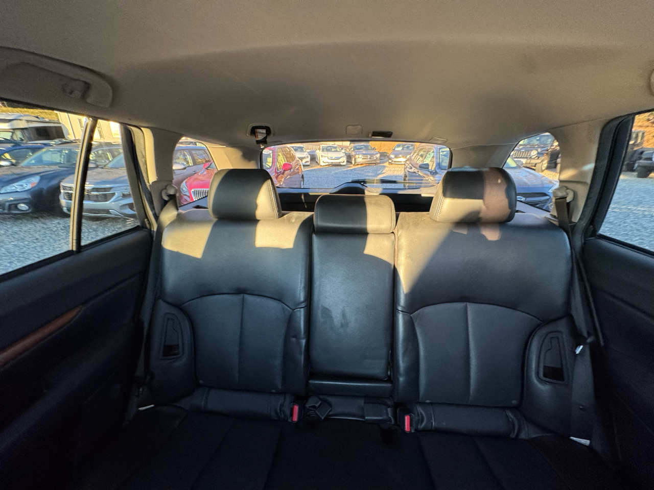 Subaru Outback 4dr Wgn H4 Auto 2.5i Limited 2014