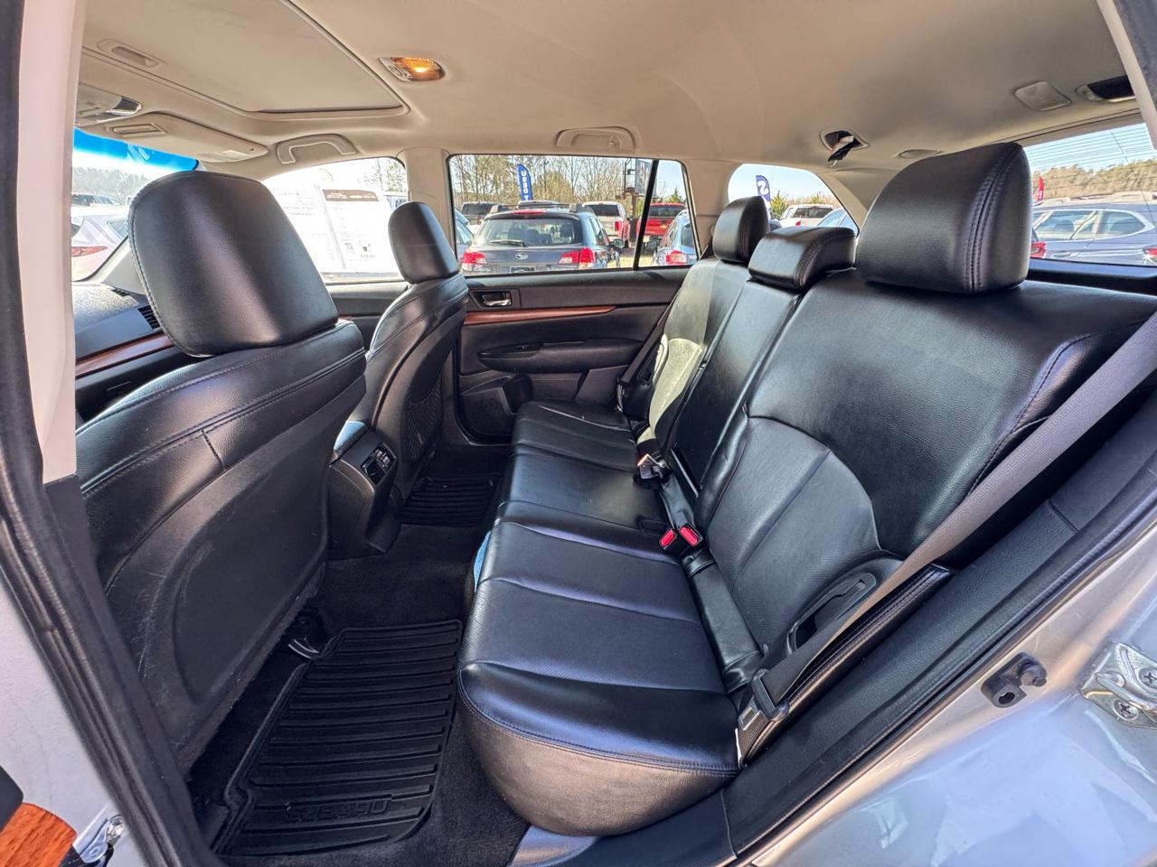 Subaru Outback 4dr Wgn H4 Auto 2.5i Limited 2014