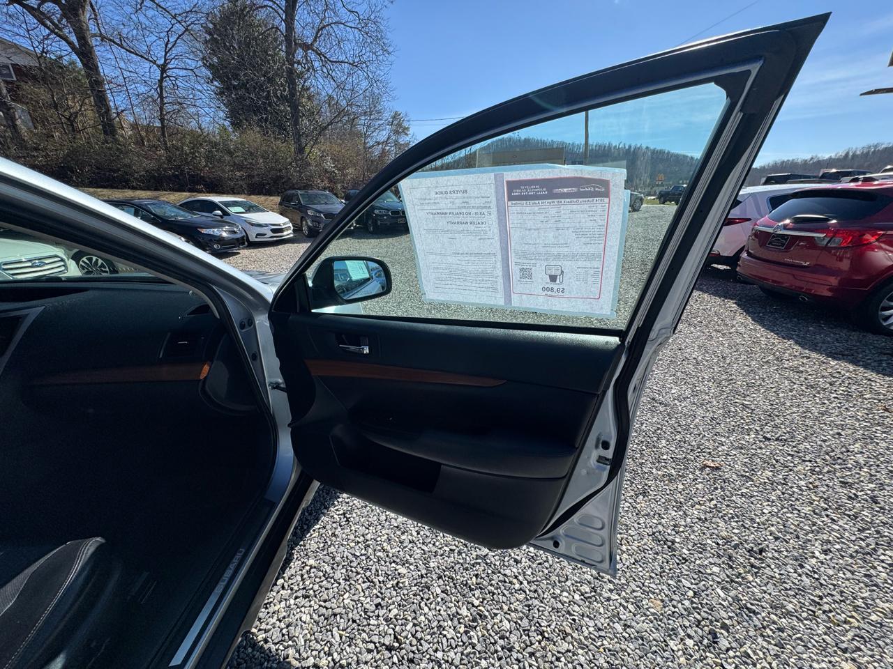 Subaru Outback 4dr Wgn H4 Auto 2.5i Limited 2014