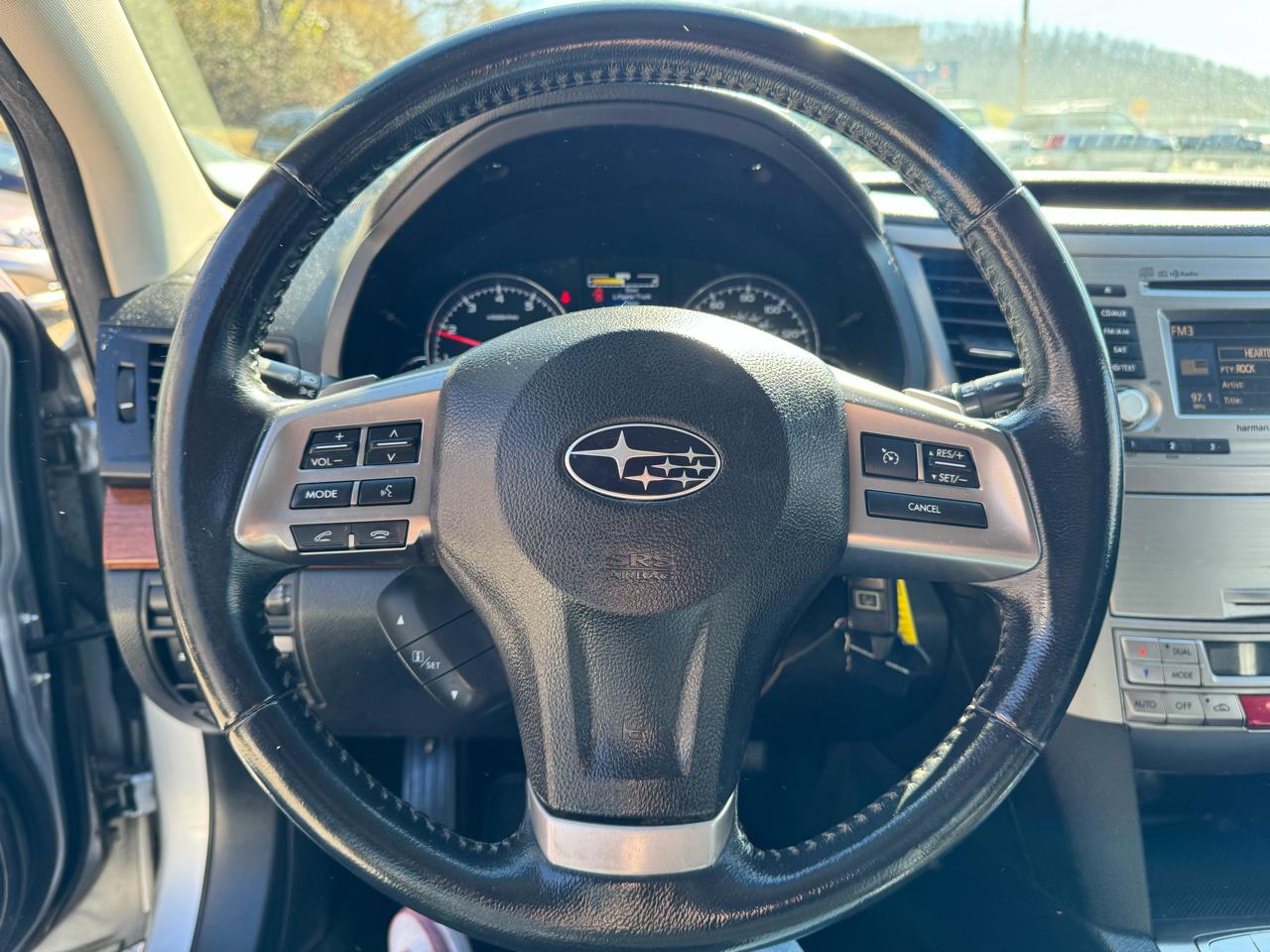 Subaru Outback 4dr Wgn H4 Auto 2.5i Limited 2014