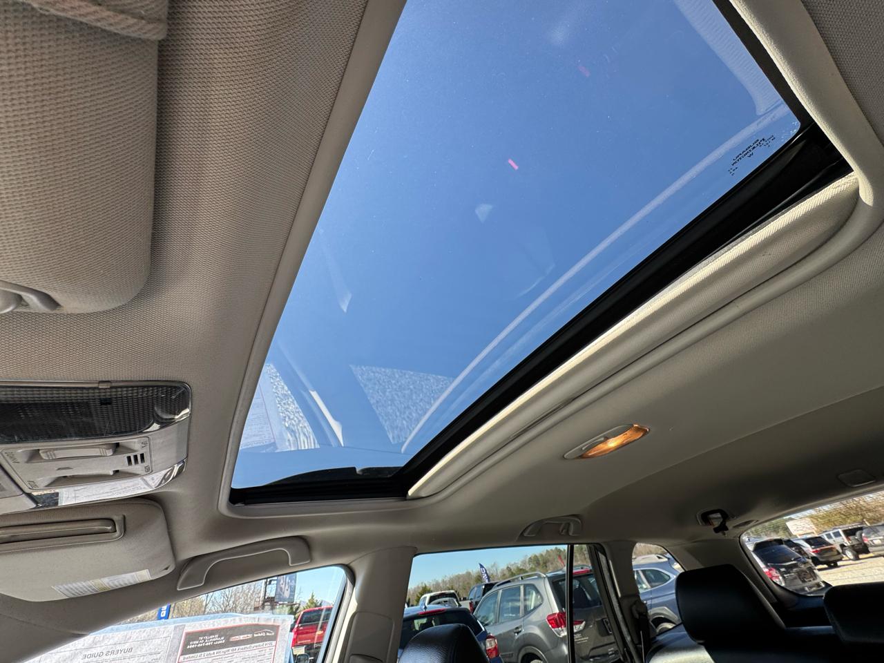 Subaru Outback 4dr Wgn H4 Auto 2.5i Limited 2014