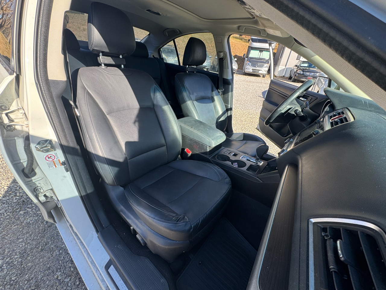 Subaru Legacy 4dr Sdn 3.6R Limited 2016