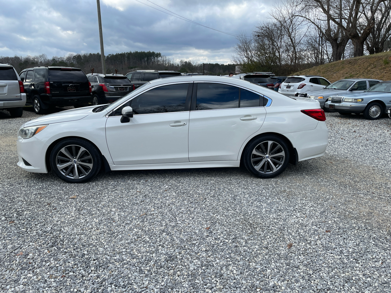 Subaru Legacy 4dr Sdn 3.6R Limited 2016