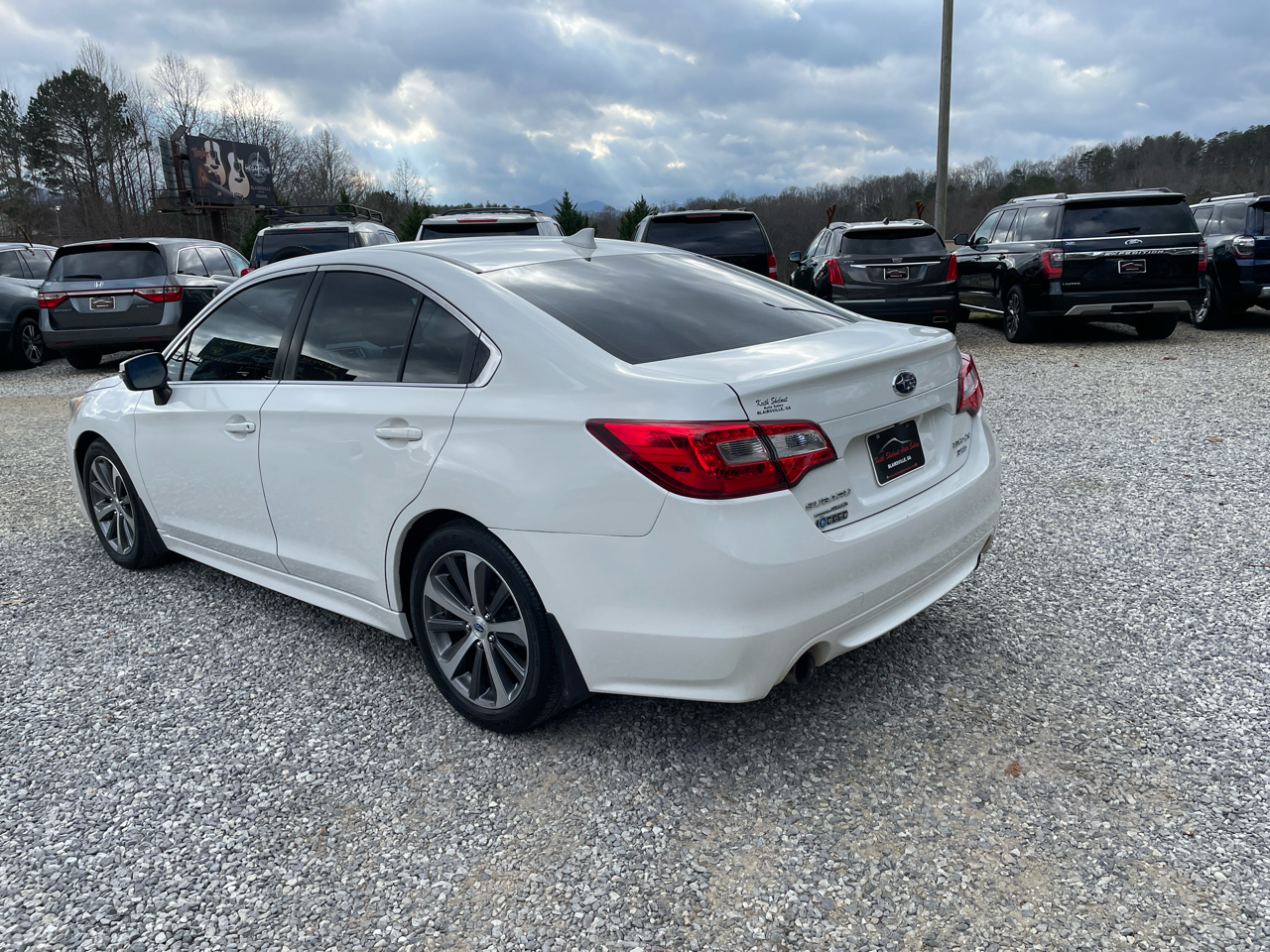 Subaru Legacy 4dr Sdn 3.6R Limited 2016