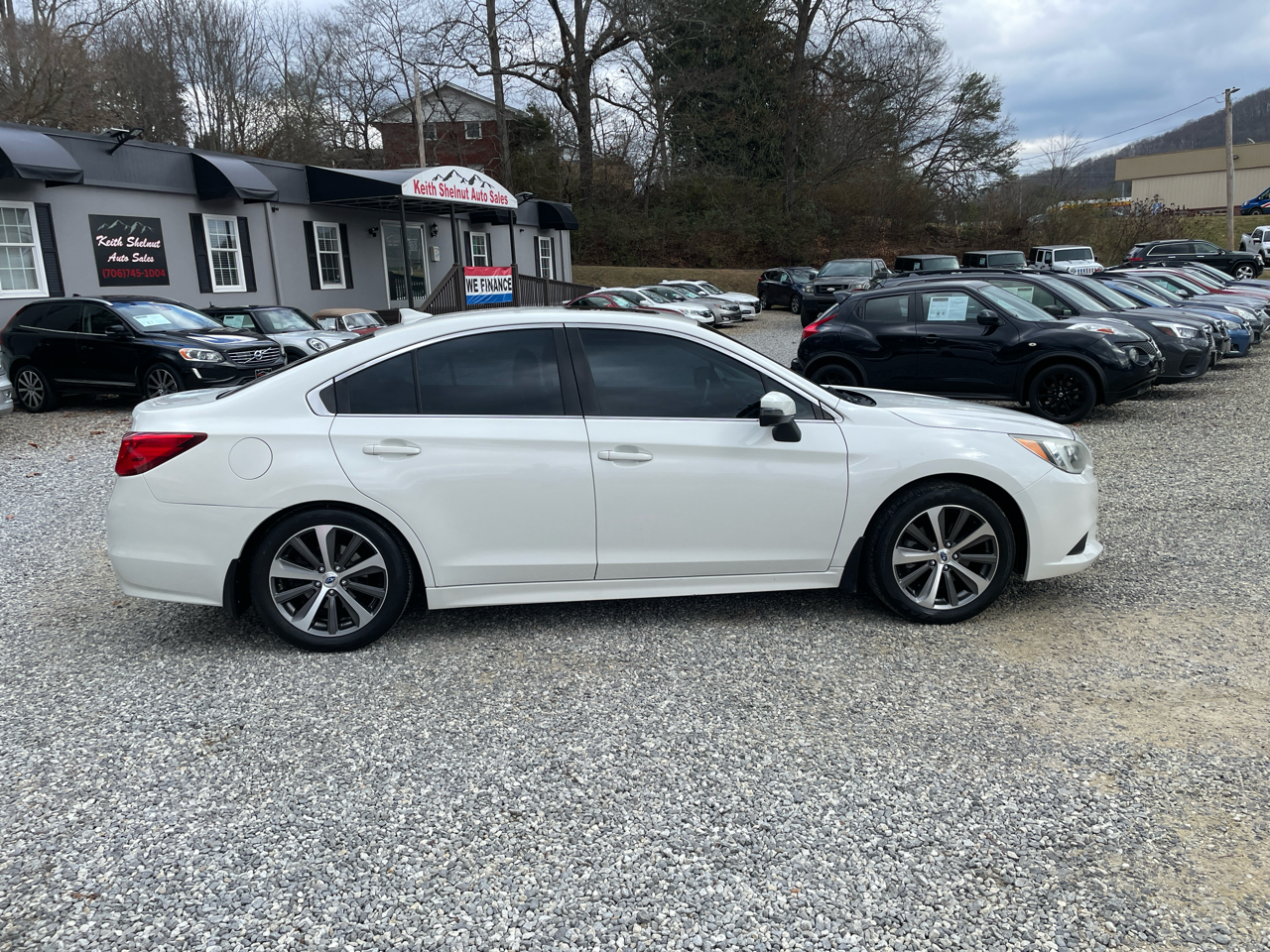 Subaru Legacy 4dr Sdn 3.6R Limited 2016