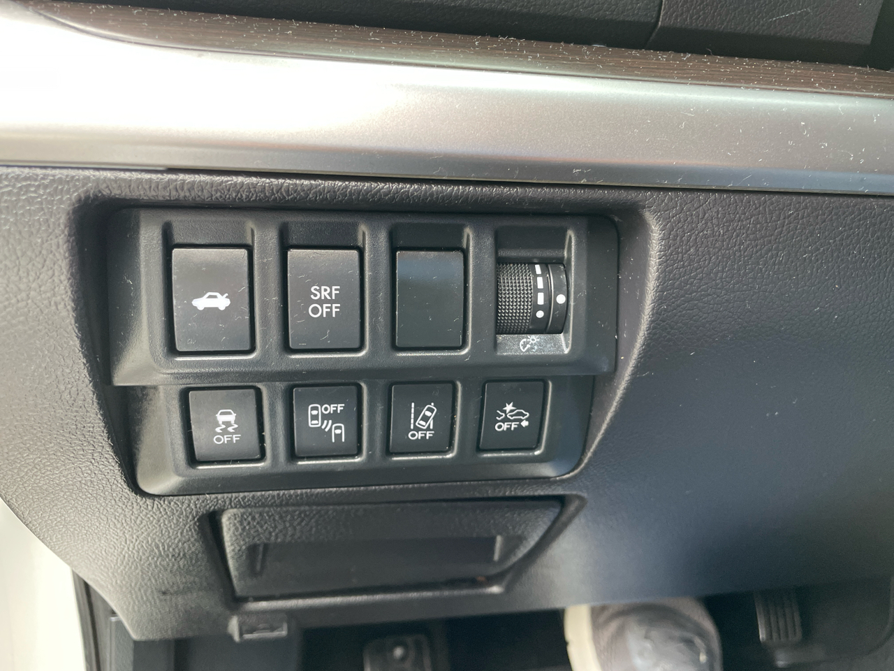 Subaru Legacy 4dr Sdn 3.6R Limited 2016