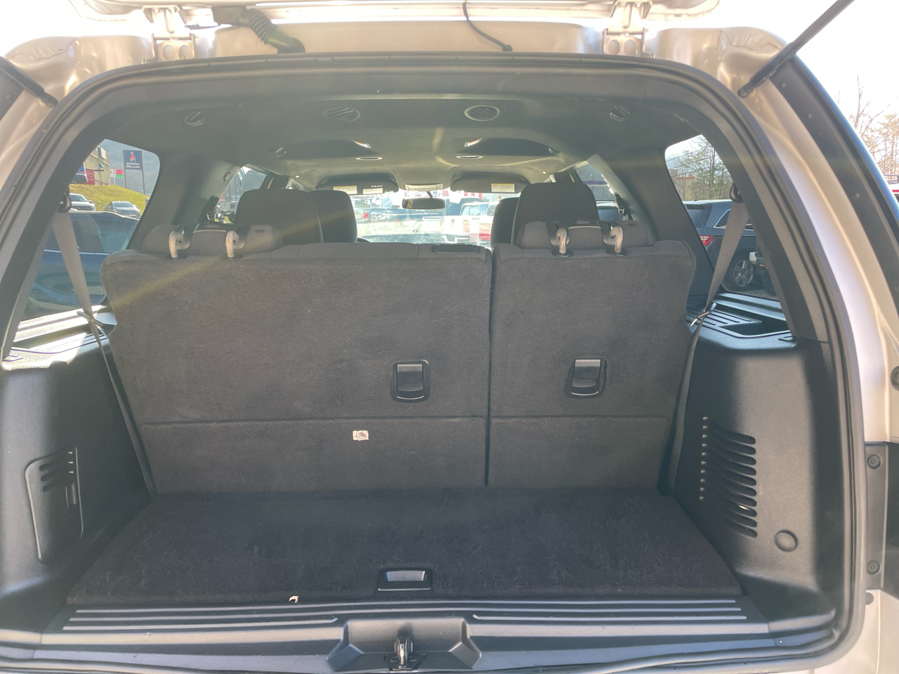 Ford Expedition 2WD 4dr XLT 2016