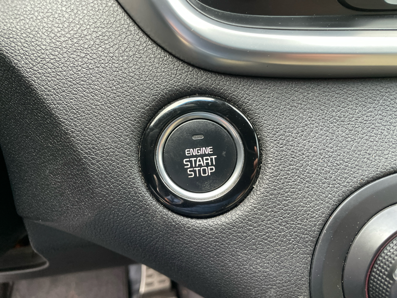 Kia Sorento 2WD 4dr V6 SX Limited 2016