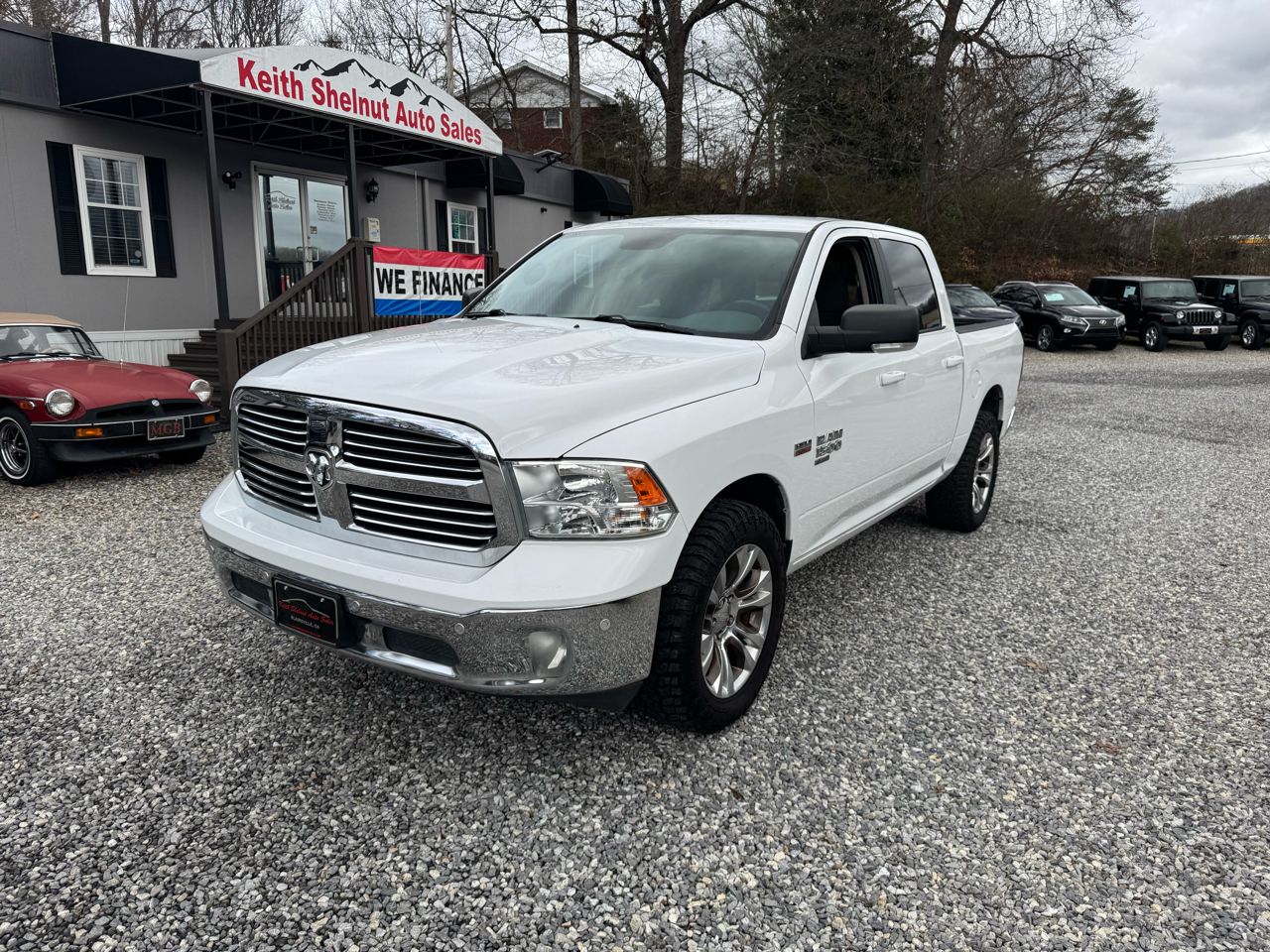 RAM 1500 Classic Lone Star 4x4 Crew Cab 5'7" Box 2019